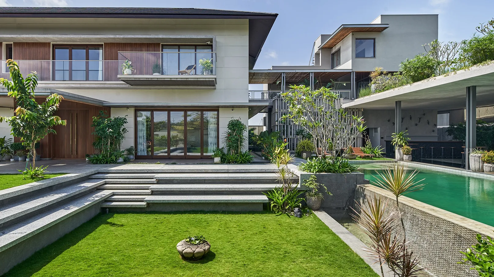 luxury villa plots in bangalore